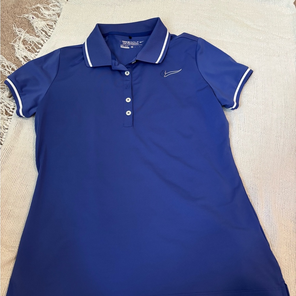 ❤️Nike Women's Royal Blue Button Down Shirt❤️ - Picture 2 of 8